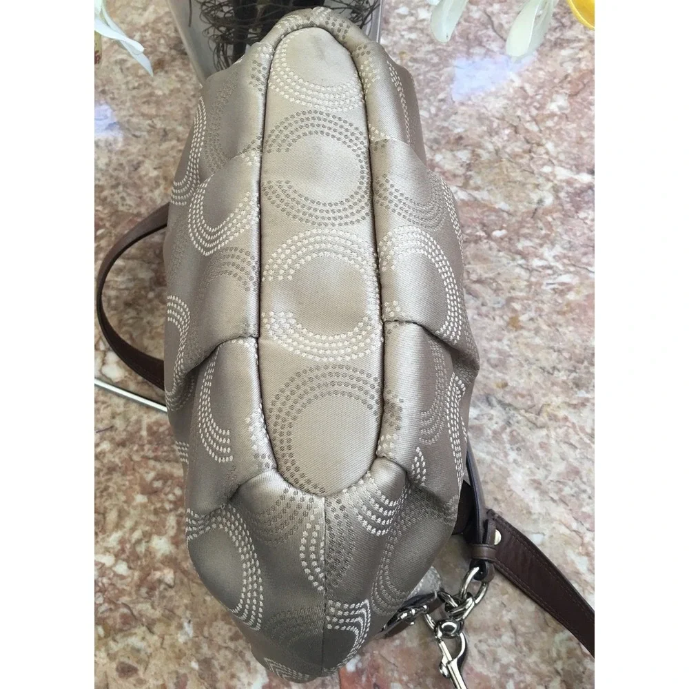 Coach Madison F15929 Op Art Signature Beige Jacquard  Shoulder Handbag Purse EUC